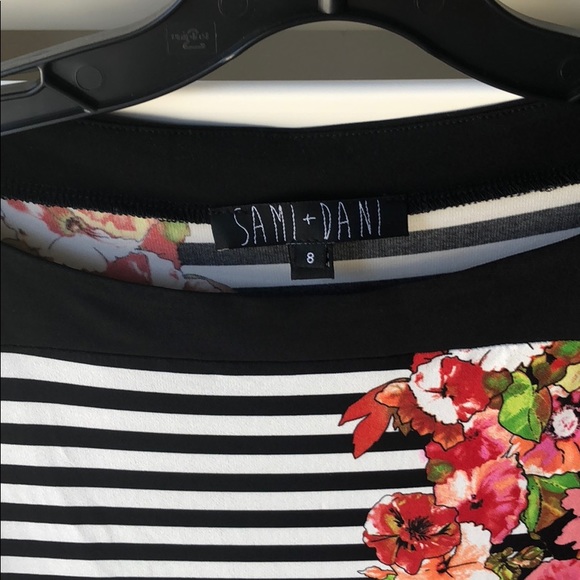 🆕🌺 Floral Print Striped Sheath Dress - Picture 3 of 6